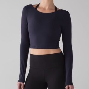 Lululemon Navy Arise Cropped Nulu long sleeve